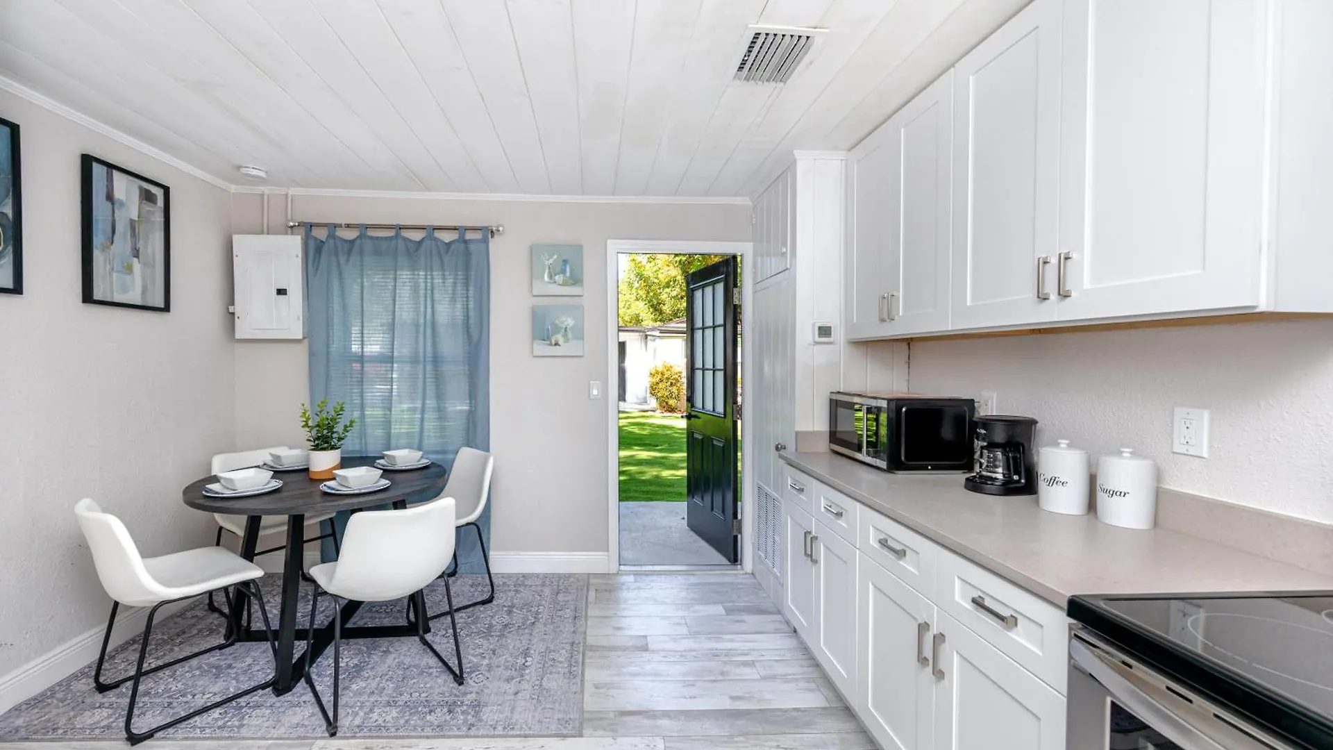 Cozy Clearwater 2Br-1Ba Home, 10 Mins To Beach & Downtown! 0*,